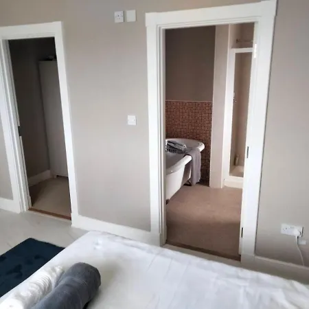 Castleview Holiday home *